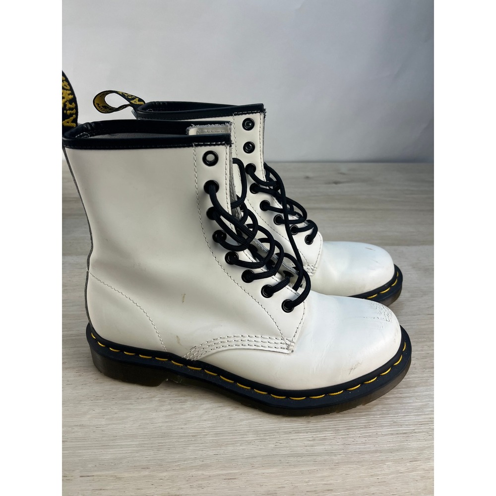 Dr Martens 1460 White Smooth Leather Lace Up Boots Womens Size 8 US L